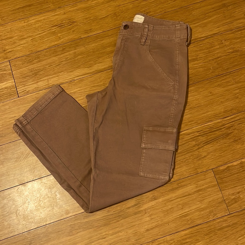 Universal Threads mom cargo pants size 4